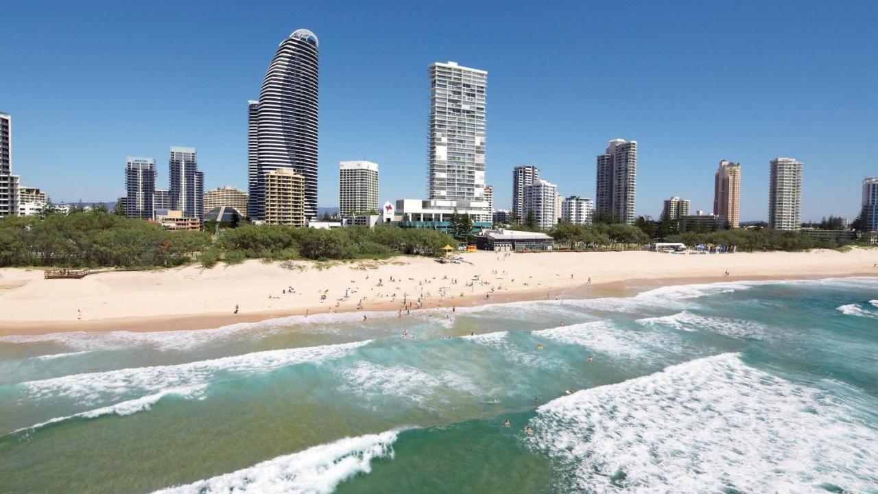 2 Bedroom Luxurious Family Apartment Next To Pacific Fair - Broadbeach Gold Coast Gc22 المظهر الخارجي الصورة